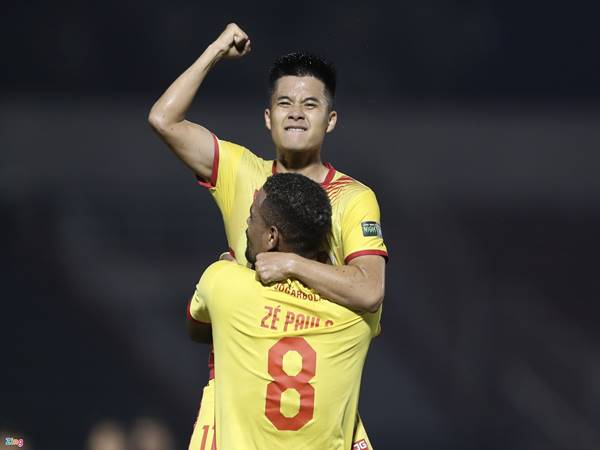 Bóng đá Việt 29/5: Thanh Hóa vững vàng trên đỉnh V-League