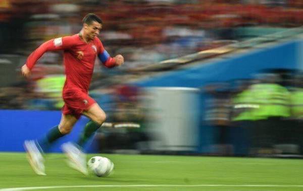 Vua tốc độ Ronaldo