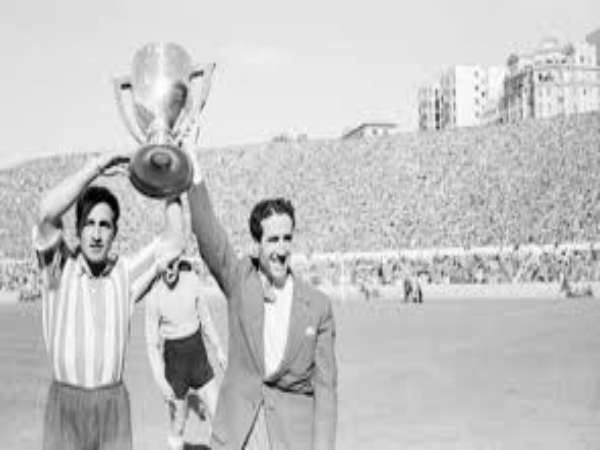 Atlético Madrid vô địch La Liga 1950/51