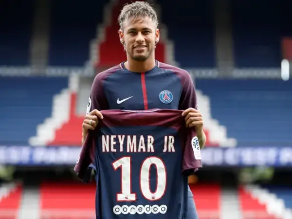 Số áo của Neymar tại PSG