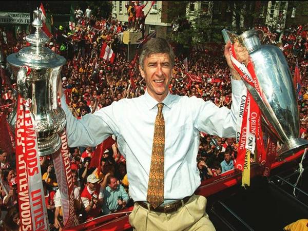 Huấn luyện viên Arsenal Huấn luyện viên Arsenal