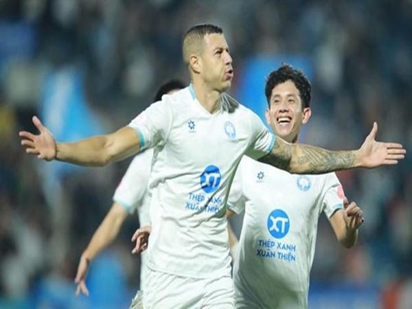 Cơ hội liên tiếp nhưng không bên nào tận dụng thành công