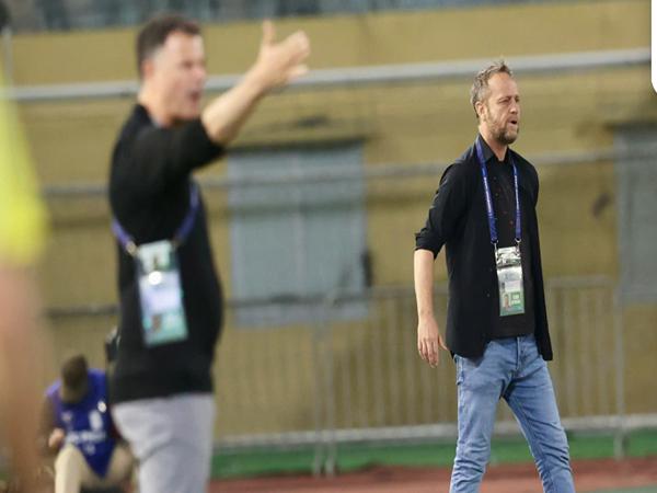 Tin CAHN 7/11: Chấm dứt chuỗi 11 trận bất bại