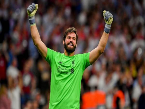 Alisson Becker – Người hùng của kỷ nguyên mới