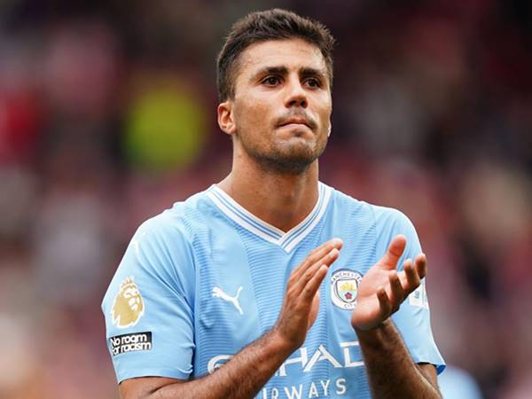 Tin Man City: MC gấp rút gia hạn hợp đồng với Rodri